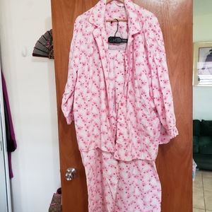 Plus size pajamas